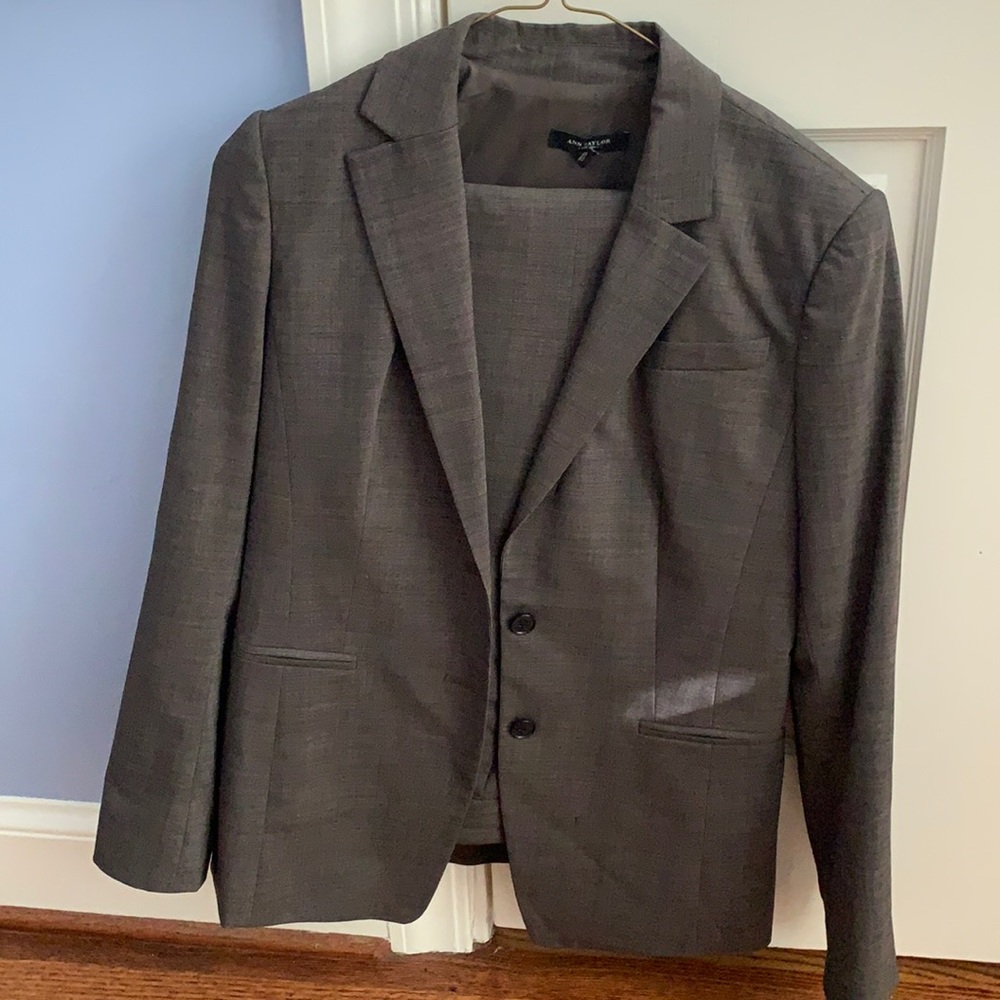 Ann Taylor Suit - 8 Top 6 Pants